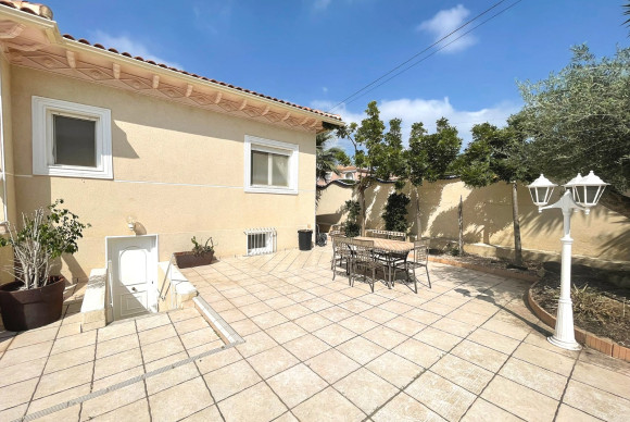 Revente - Detached Villa - Ciudad Quesada - Central Quesada