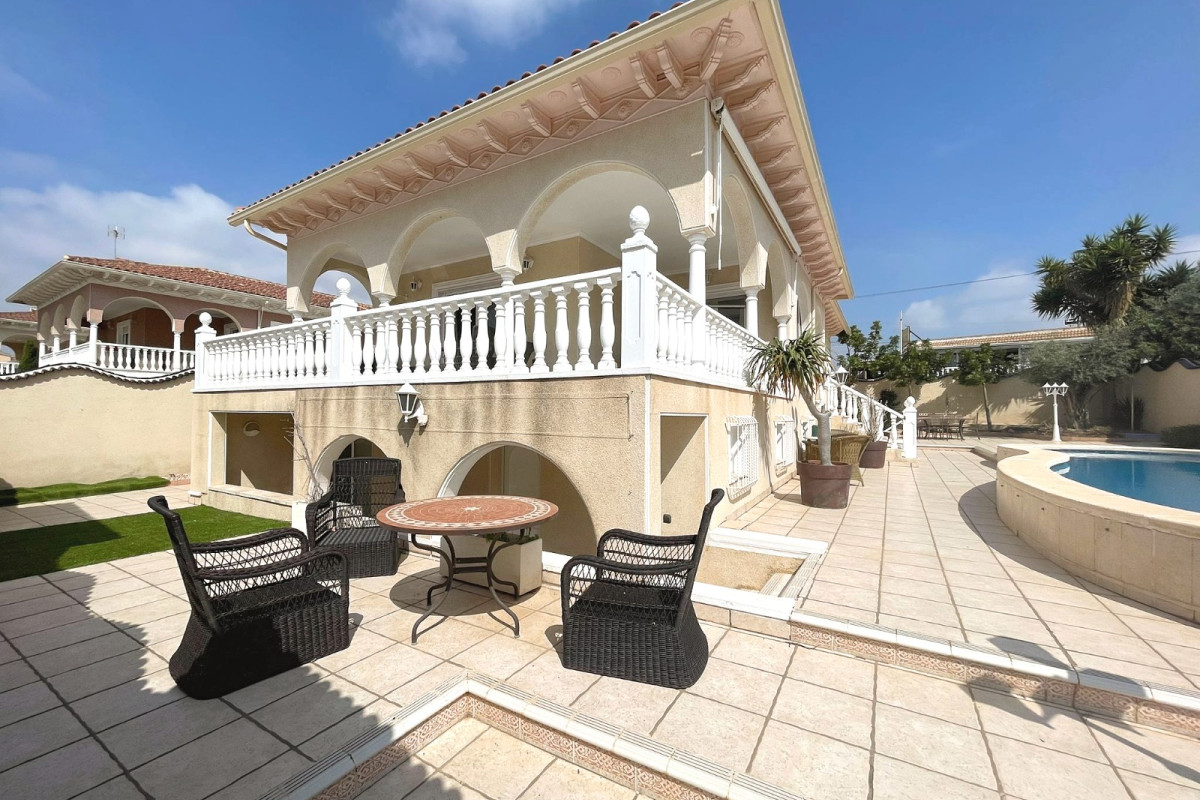 Revente - Detached Villa - Ciudad Quesada - Central Quesada