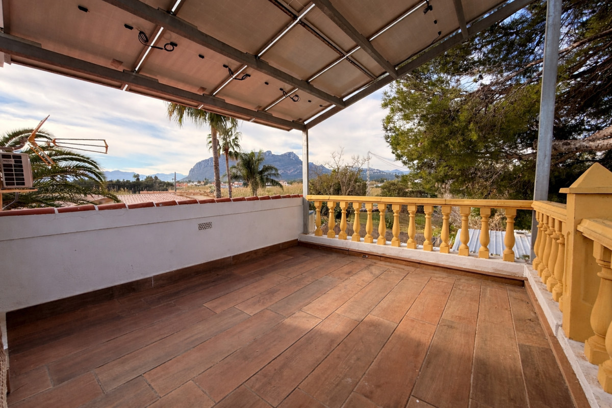 Revente - Chalet Independiente - Denia - Les Marines - Las Marinas
