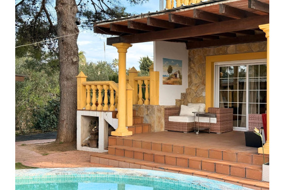 Revente - Chalet Independiente - Denia - Les Marines - Las Marinas