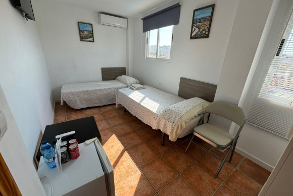 Revente - Hostel - Gandía - Playa de Gandía