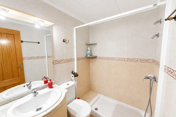 Revente - Appartement - Torrevieja - Nueva Torrevieja