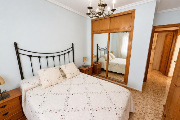 Revente - Appartement - Torrevieja - Nueva Torrevieja