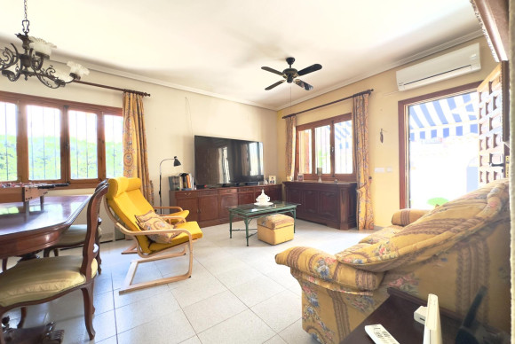 Revente - Villa - Orihuela Costa - La Zenia