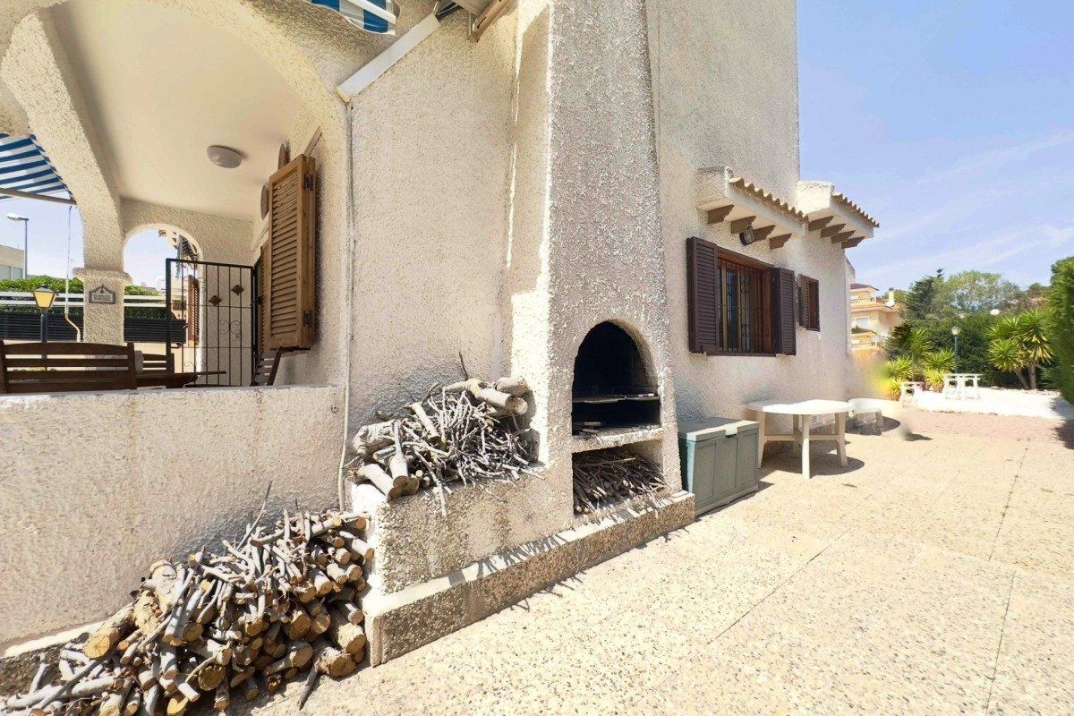 Revente - Villa - Orihuela Costa - La Zenia