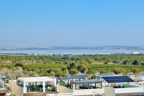 Resale - Villa - Villamartin