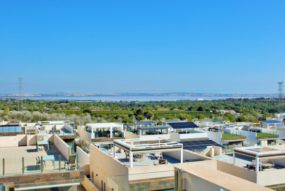Resale - Villa - Villamartin
