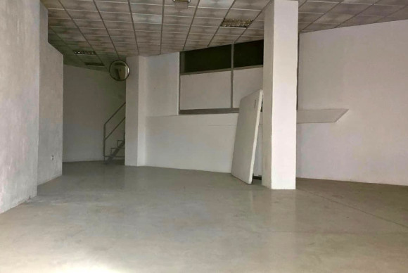 Revente - local - La Nucía