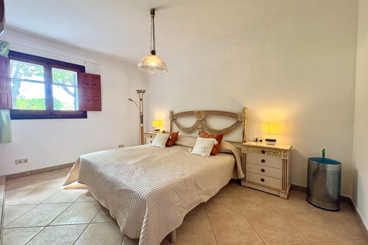 Resale - Chalet Independiente - Pedreguer