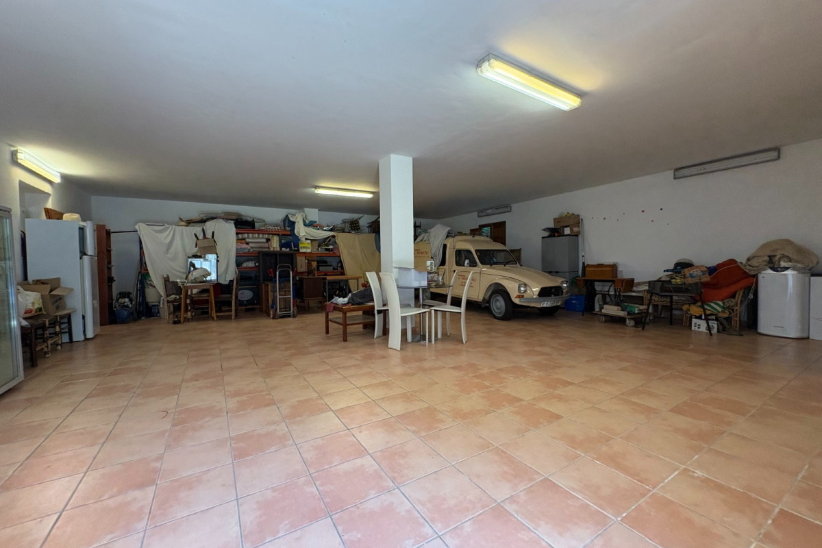 Resale - Chalet Independiente - Pedreguer