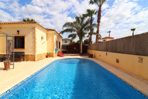 Resale - Detached Villa - Formentera del Segura - Fincas de La Vega