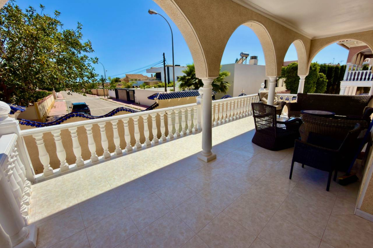 Revente - Villa - Ciudad Quesada - Urbanizaciones