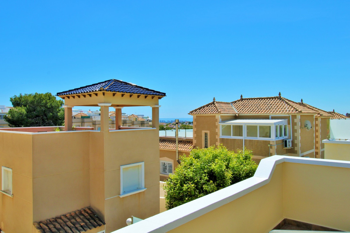 Revente - Maison de ville - Villamartin