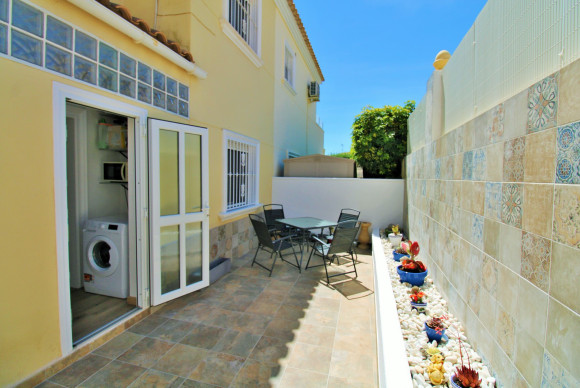 Revente - Maison de ville - Villamartin