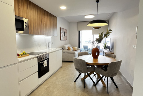 Herverkoop - Appartement  - Torrevieja - Playa Del Cura