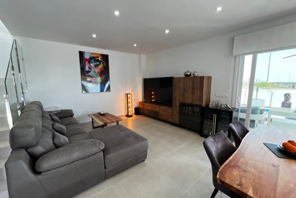 Herverkoop - Vrijstaande Villa - Los Montesinos - Entre Naranjos / Vistabella Golf