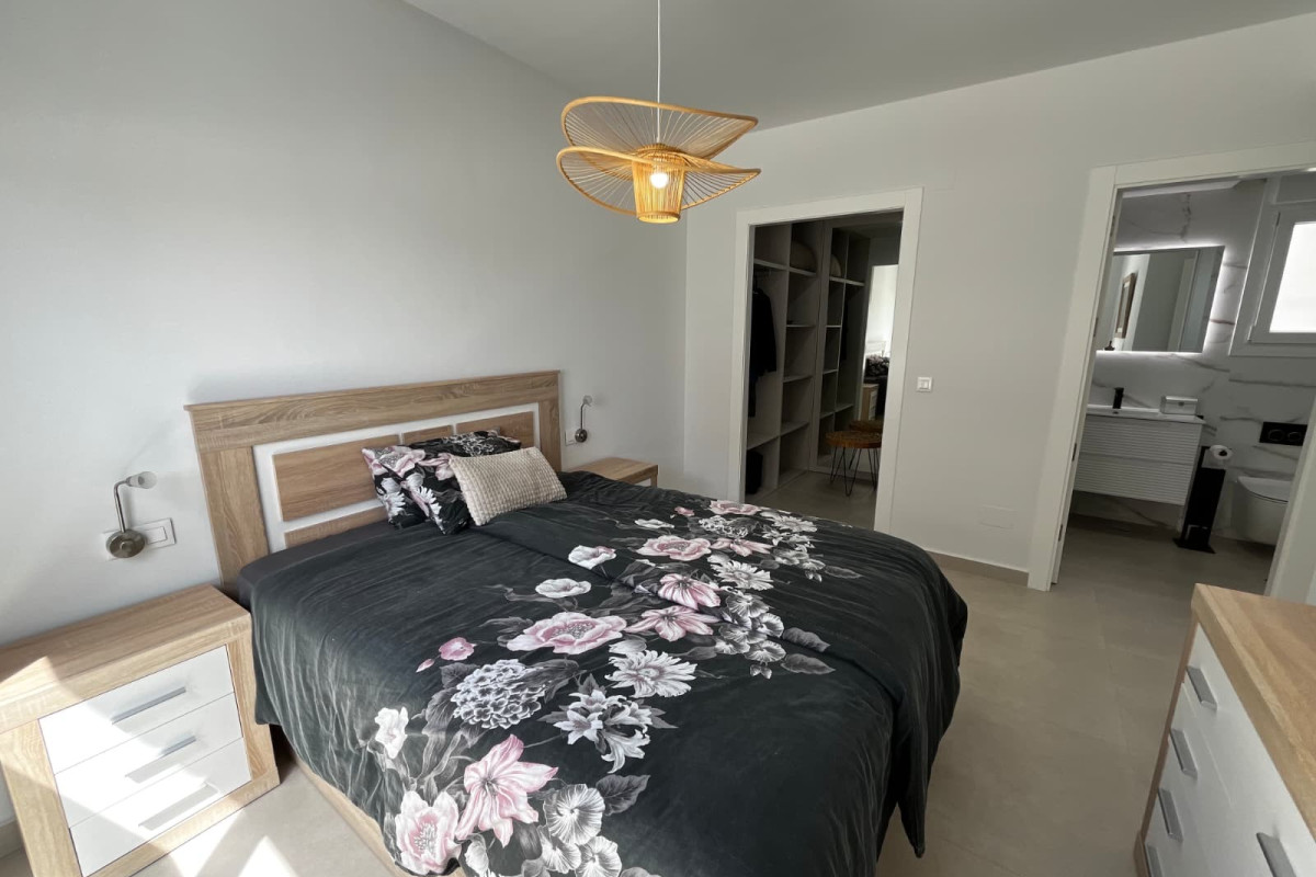 Herverkoop - Vrijstaande Villa - Los Montesinos - Entre Naranjos / Vistabella Golf