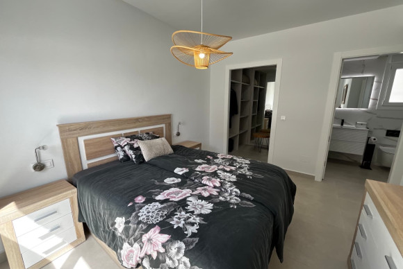 Herverkoop - Vrijstaande Villa - Los Montesinos - Entre Naranjos / Vistabella Golf