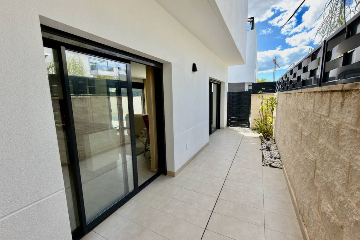 Reventa - Villa - Benijofar