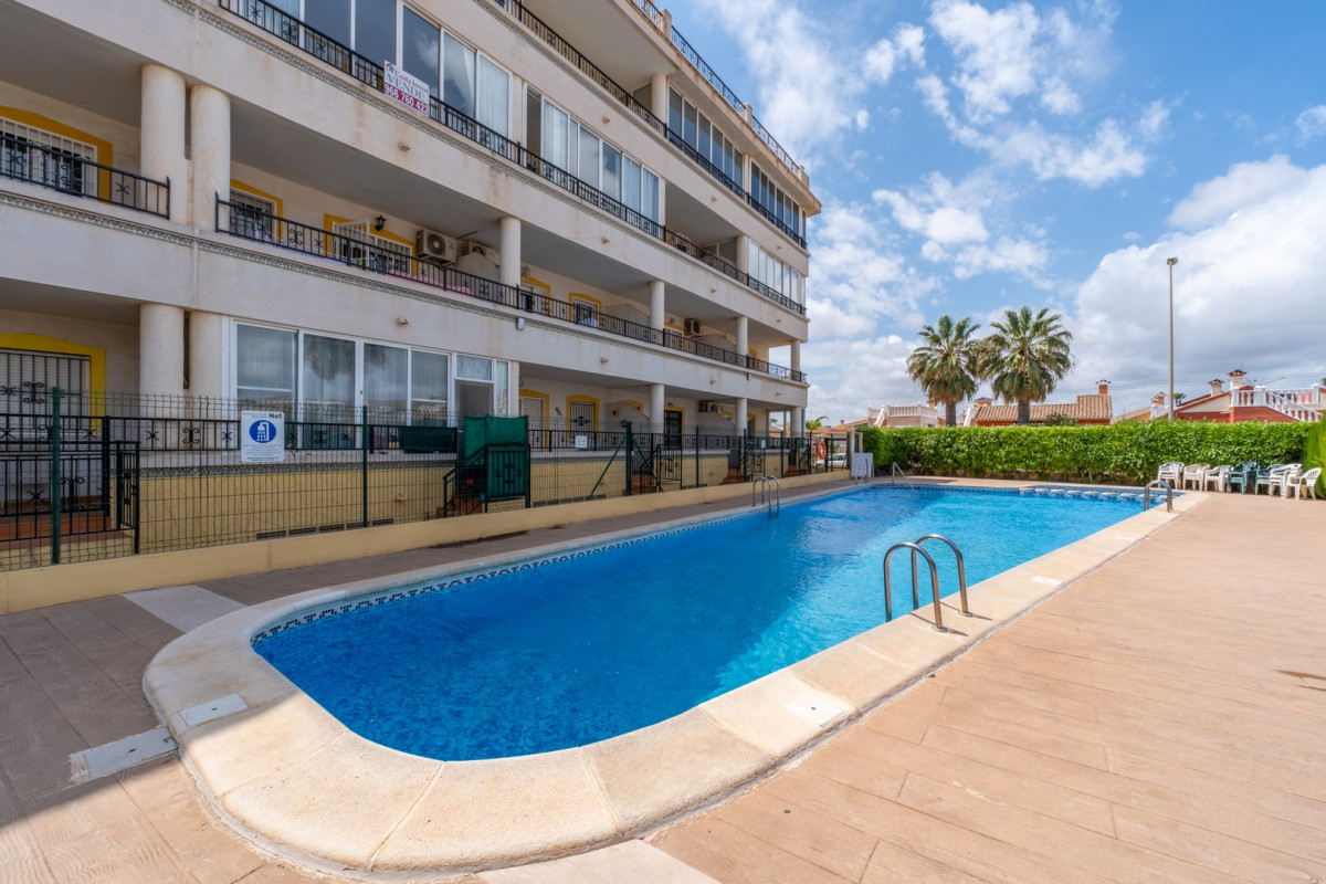 Herverkoop - Appartement  - Playa Flamenca