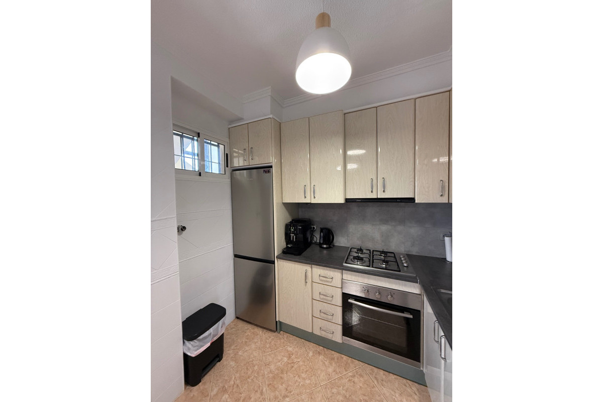Herverkoop - Appartement  - Torrevieja - Torre La Mata
