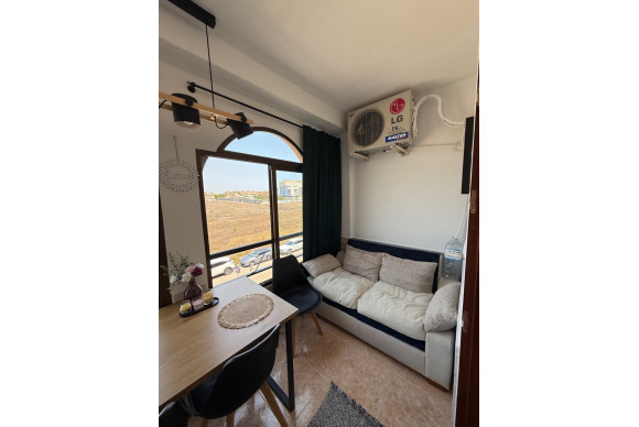 Herverkoop - Appartement  - Torrevieja - Torre La Mata