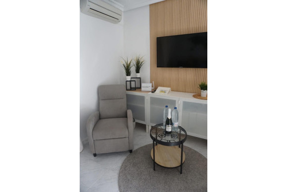 Herverkoop - Appartement  - Torrevieja - Torre La Mata