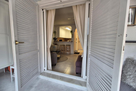 Herverkoop - Appartement  - Torrevieja - Torre La Mata