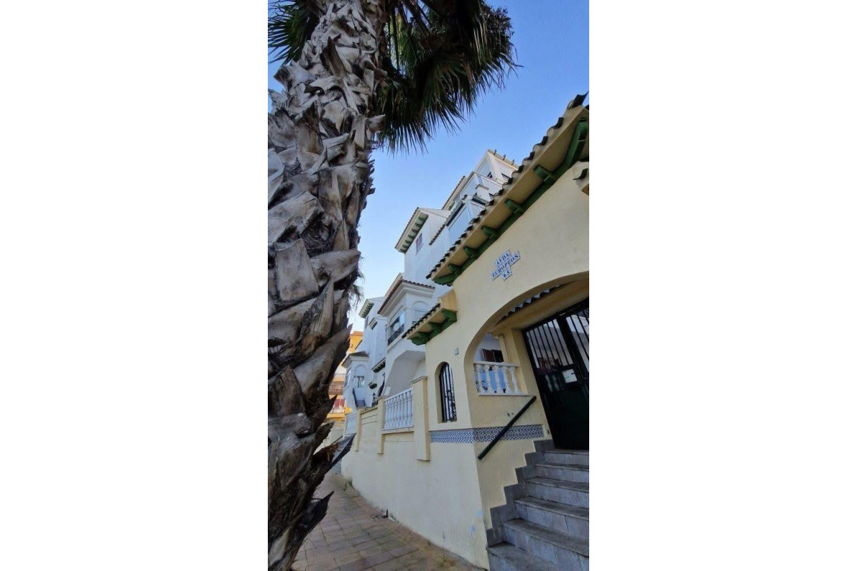 Herverkoop - Appartement  - Torrevieja - Torre La Mata