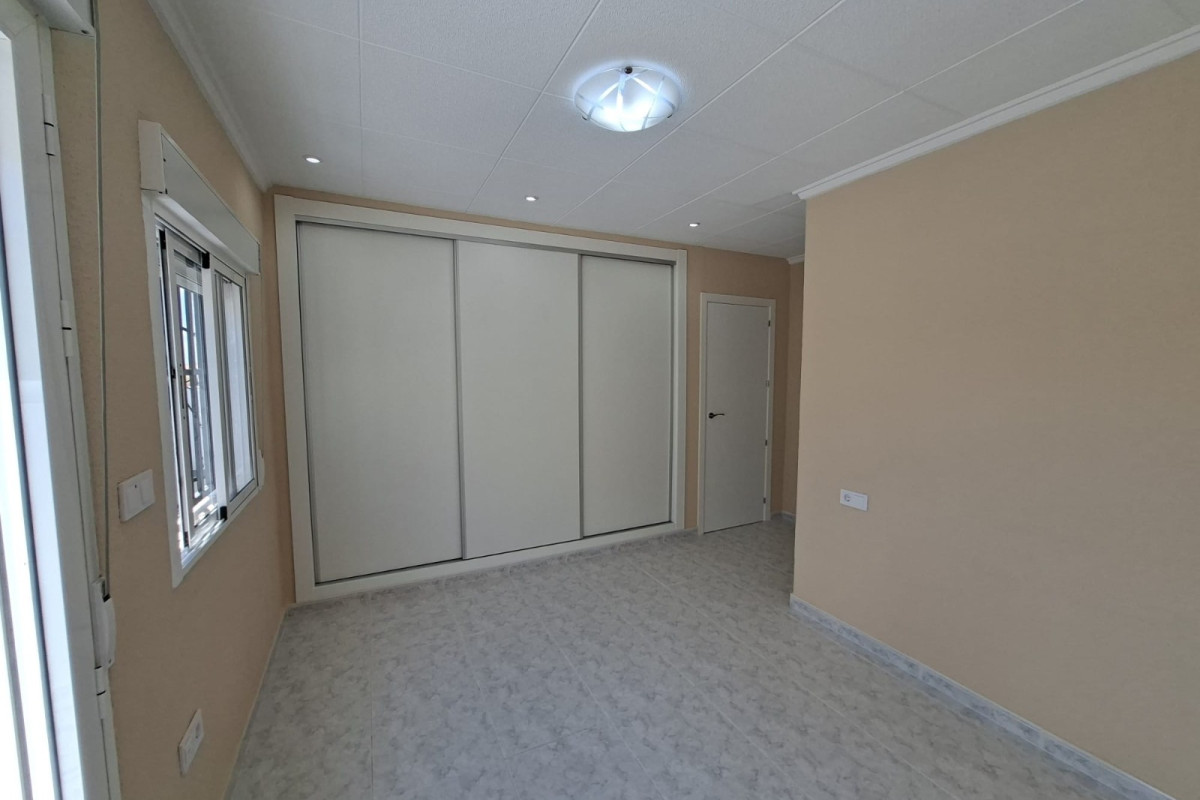 Herverkoop - Terraced house / Townhouse - San Fulgencio - La Marina