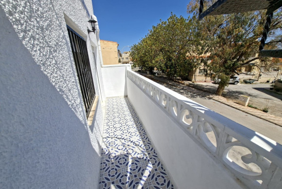Herverkoop - Terraced house / Townhouse - San Fulgencio - La Marina