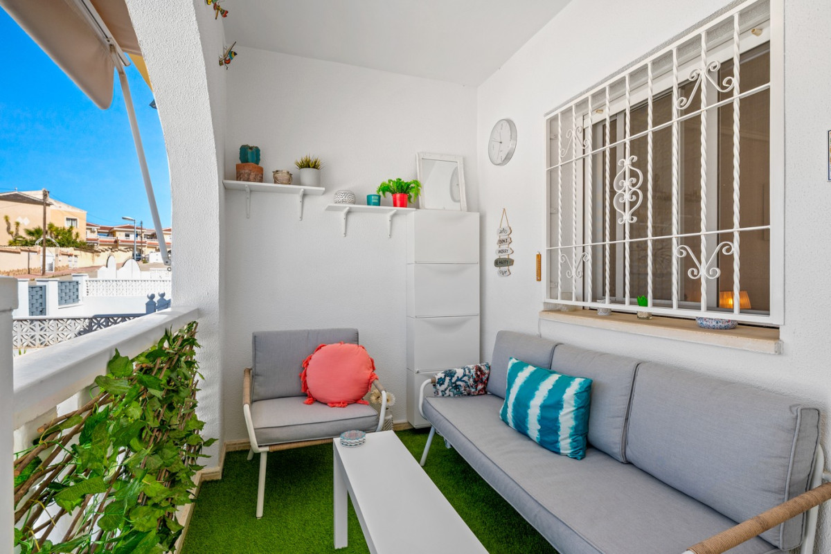 Herverkoop - Half Vrijstaande Woning - Benijofar - Monte Azul/ El Dorado
