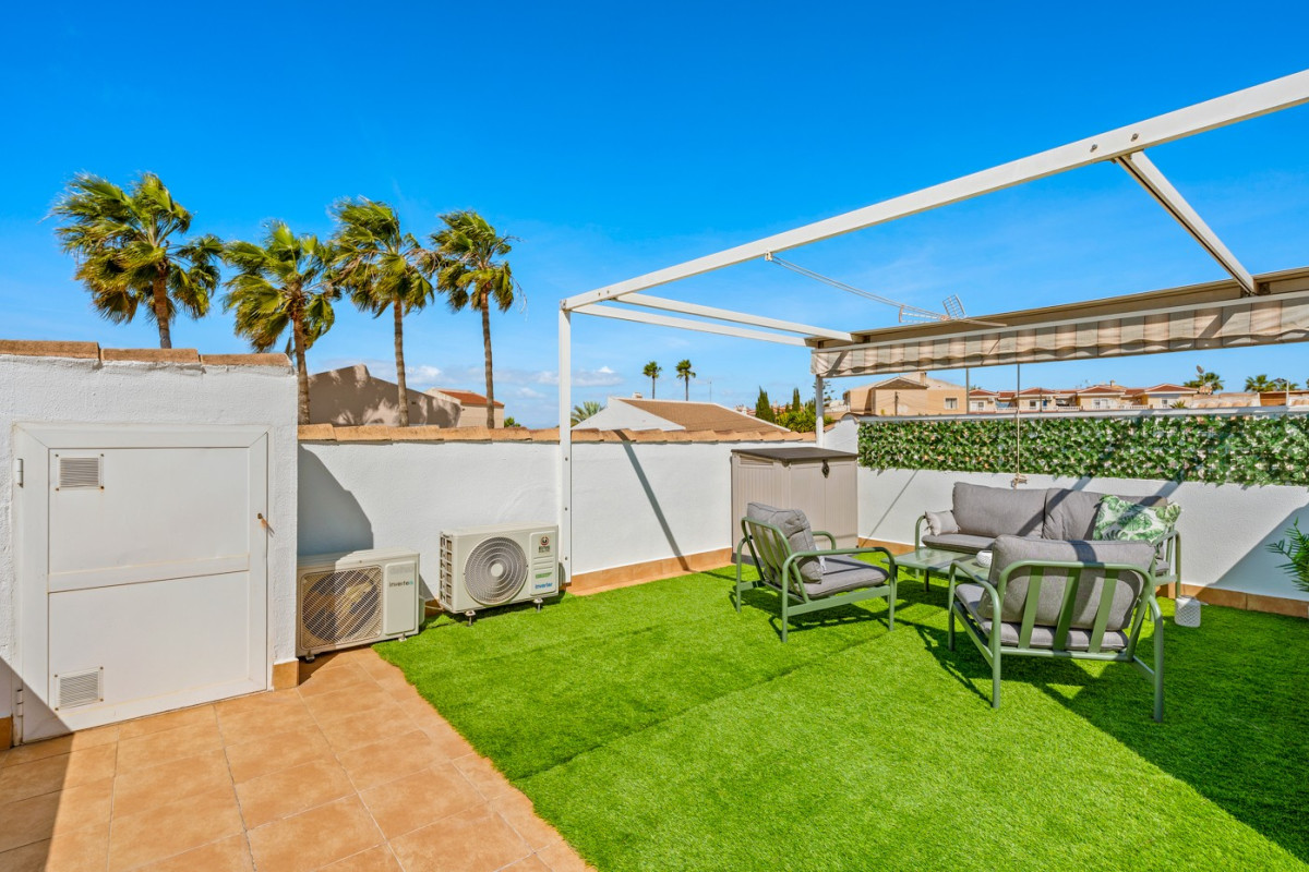 Herverkoop - Half Vrijstaande Woning - Benijofar - Monte Azul/ El Dorado