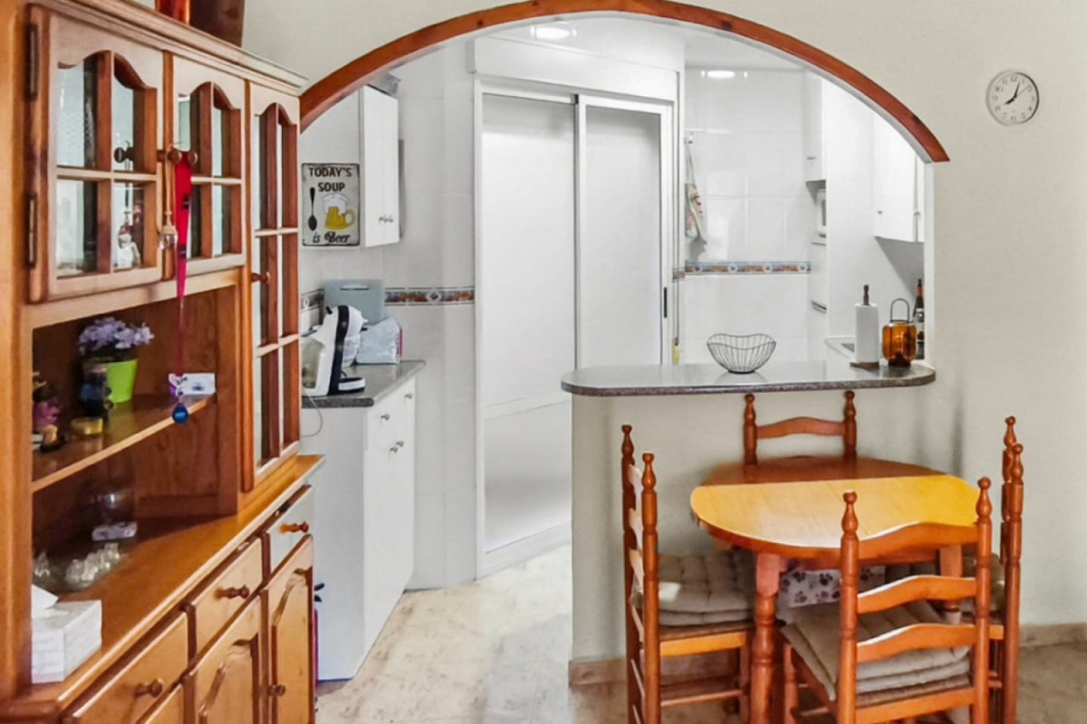 Resale - Apartment  - Orihuela Costa - Playa Flamenca