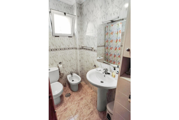 Resale - Apartment  - Orihuela Costa - Playa Flamenca