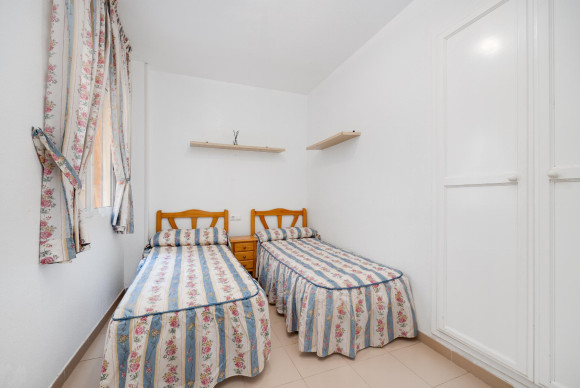Herverkoop - Appartement - Torrevieja - playa de los naufragos