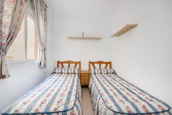 Herverkoop - Appartement - Torrevieja - playa de los naufragos