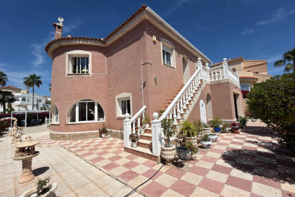 Reventa - Villa - Ciudad Quesada