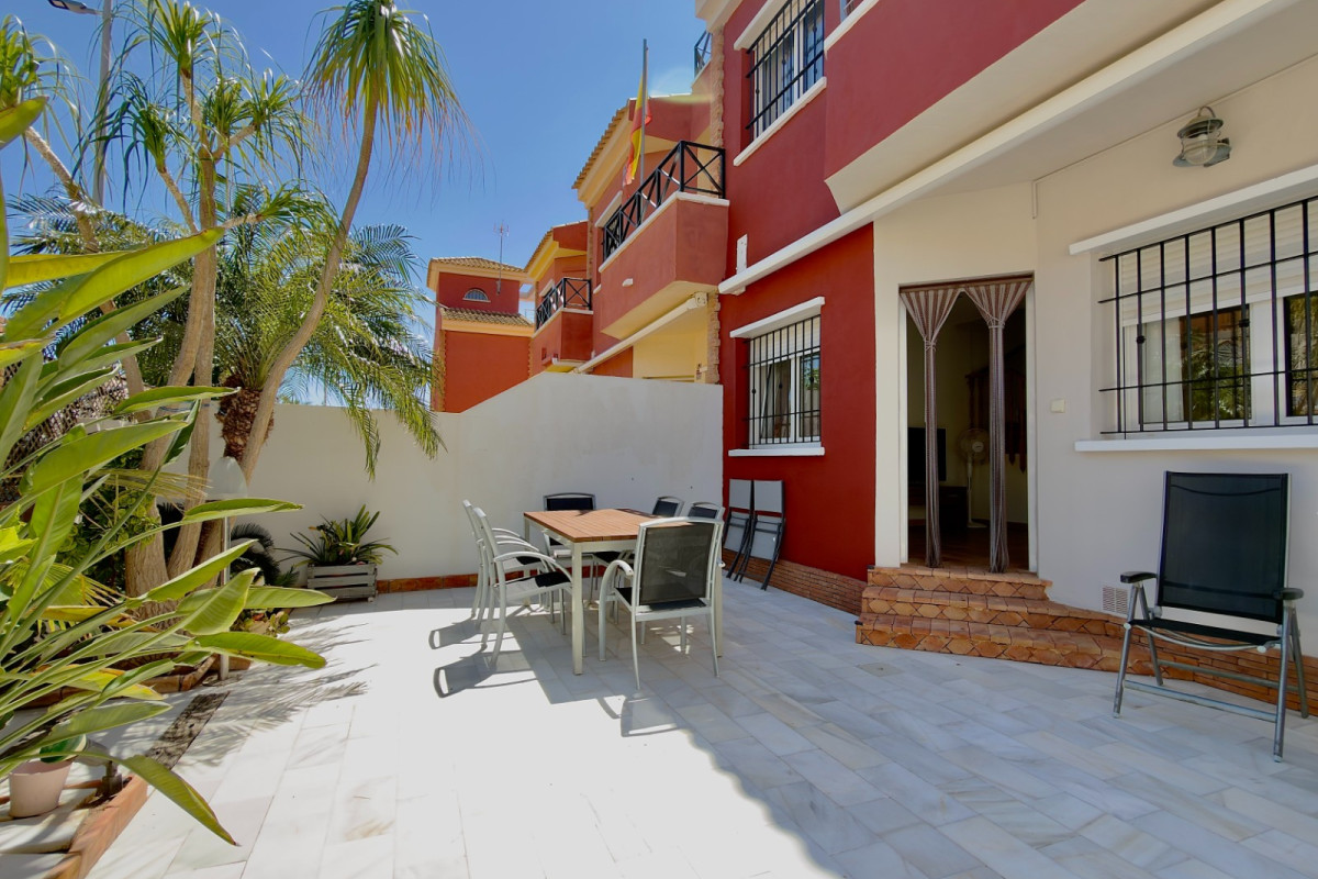 Resale - Townhouse - Pilar de la Horadada - playa de las Higuericas