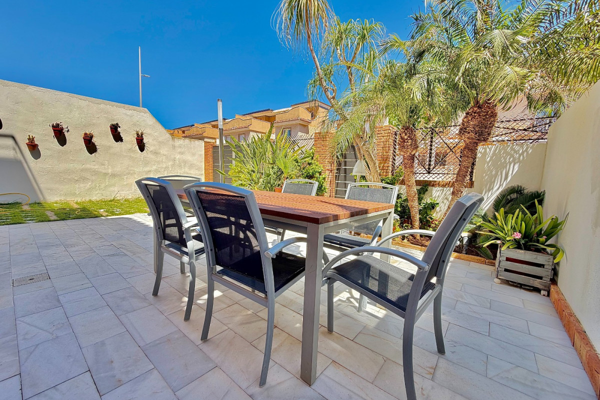 Resale - Townhouse - Pilar de la Horadada - playa de las Higuericas