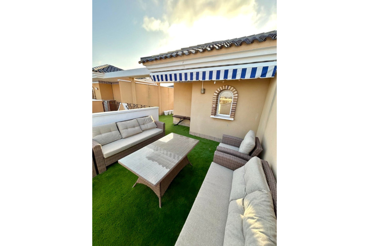 Resale - Townhouse - Pilar de la Horadada - playa de las Higuericas