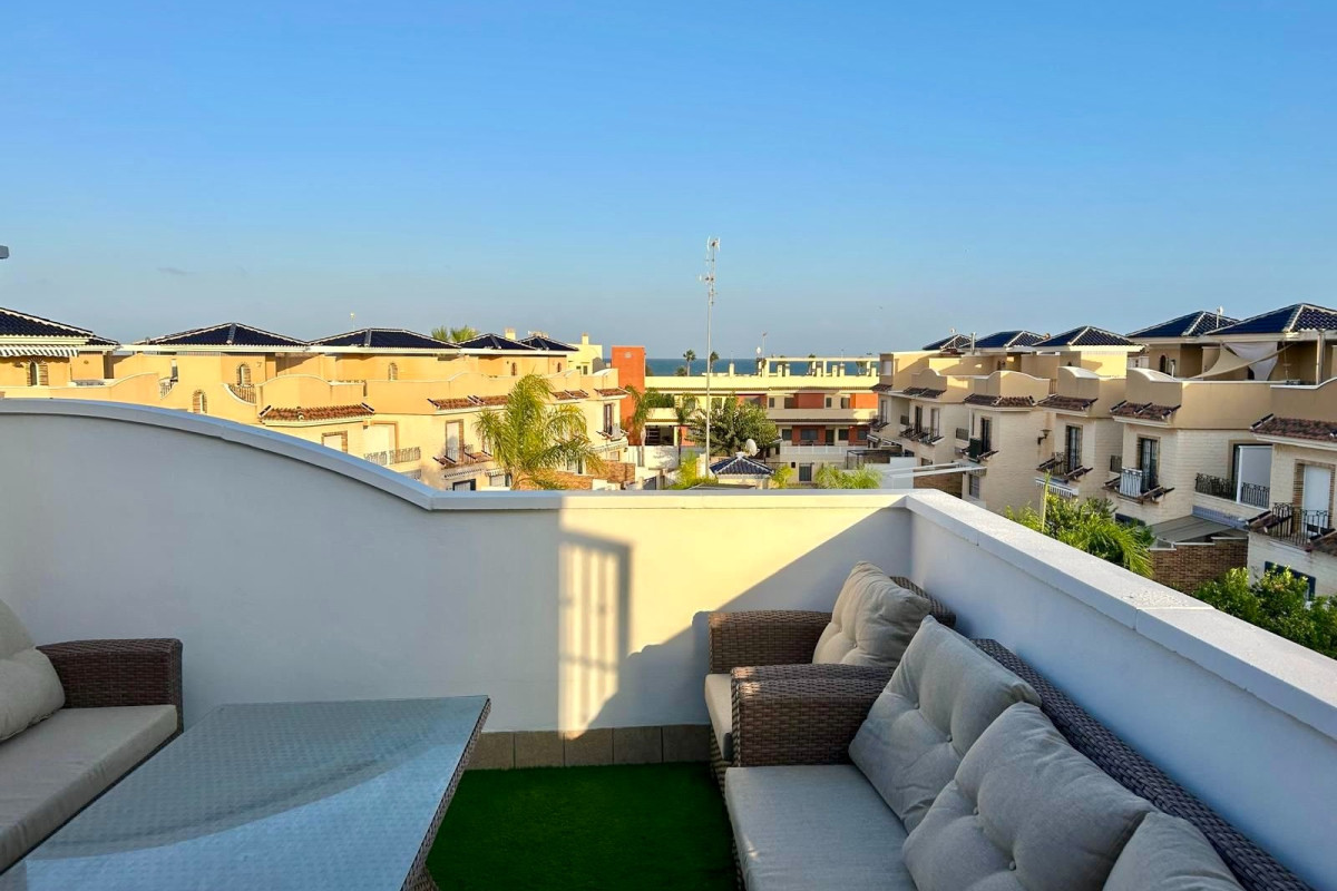 Resale - Townhouse - Pilar de la Horadada - playa de las Higuericas
