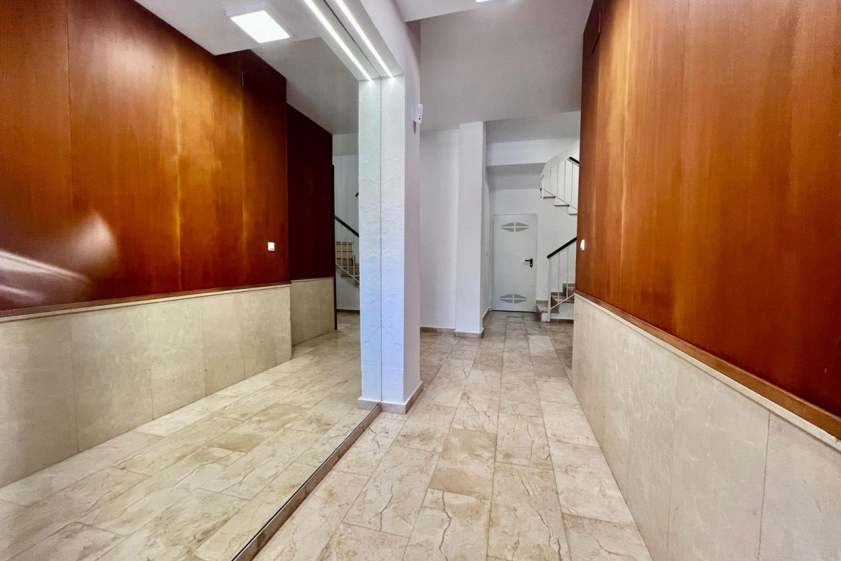 Herverkoop - Appartement  - Torrevieja - Acequion