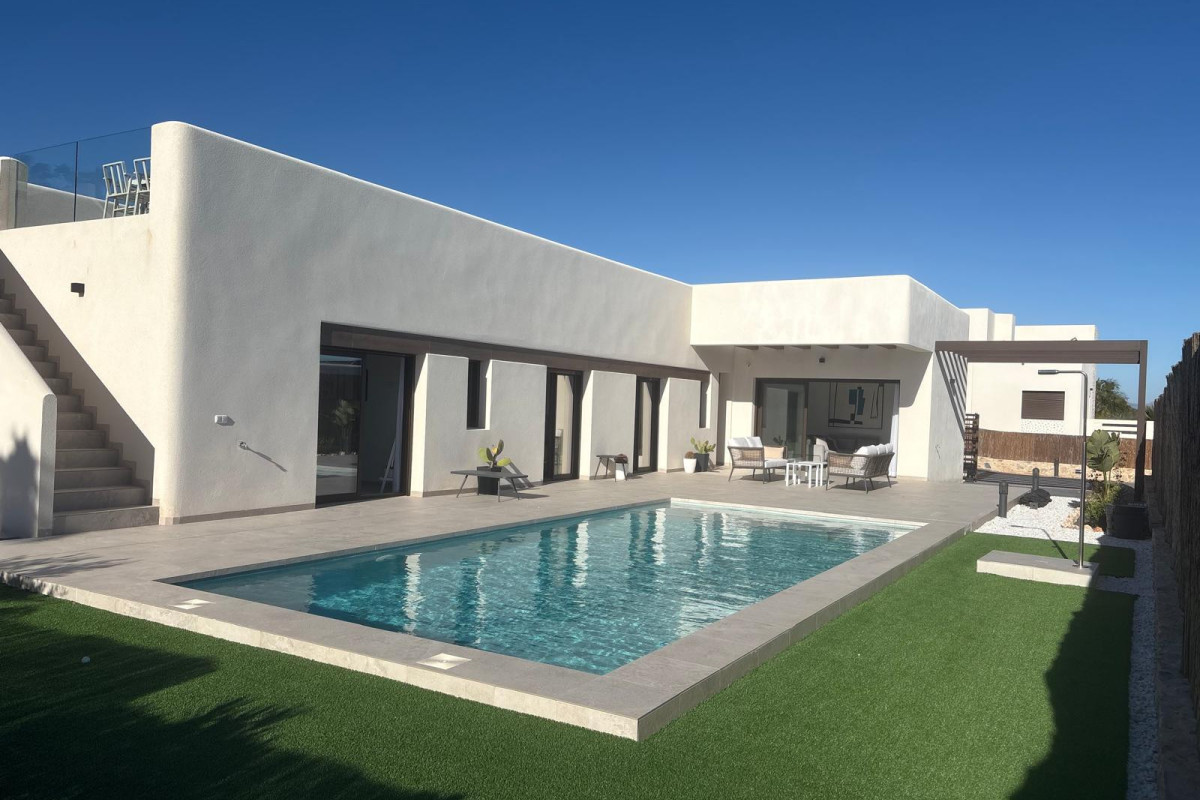 Herverkoop - Vrijstaande Villa - Algorfa - La Finca Golf Resort