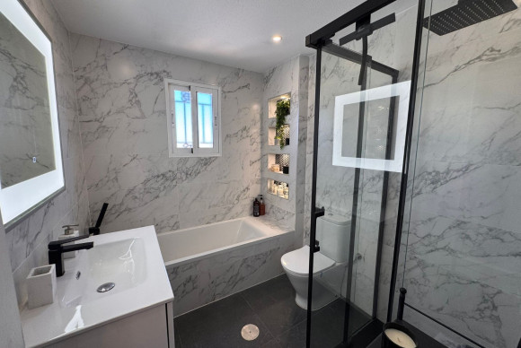 Resale - Townhouse - Orihuela Costa - Lomas de Don Juan