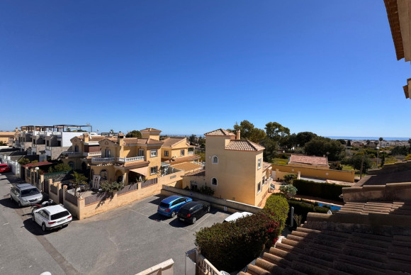Resale - Townhouse - Orihuela Costa - Lomas de Don Juan