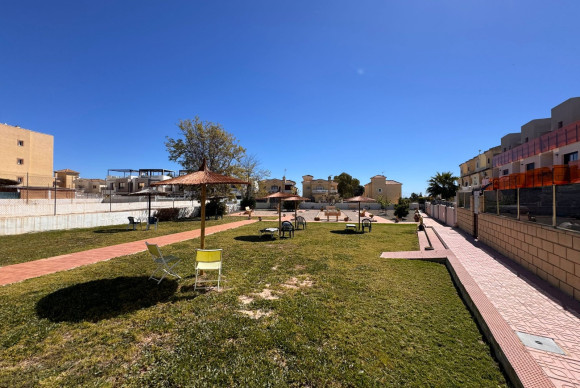 Resale - Townhouse - Orihuela Costa - Lomas de Don Juan