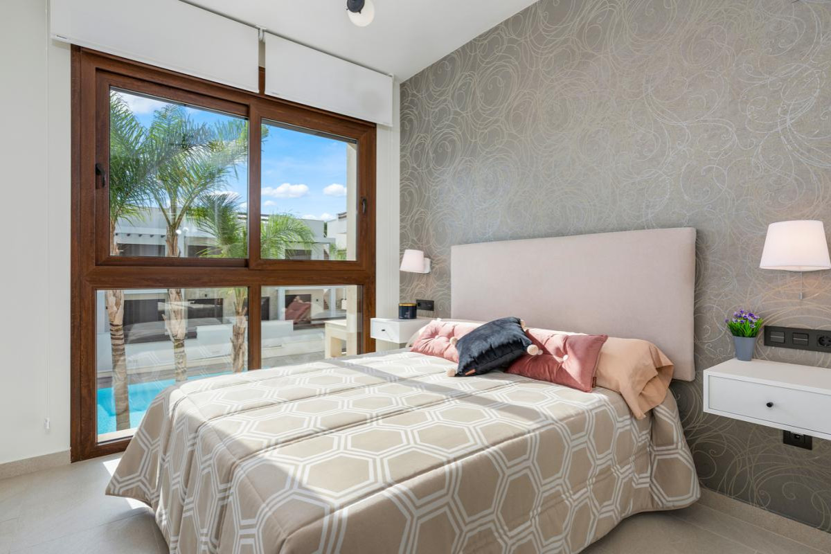 Obra nueva - Apartamento / piso - Torrevieja - torrevieja