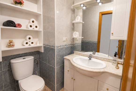 Herverkoop - Appartement  - Torrevieja