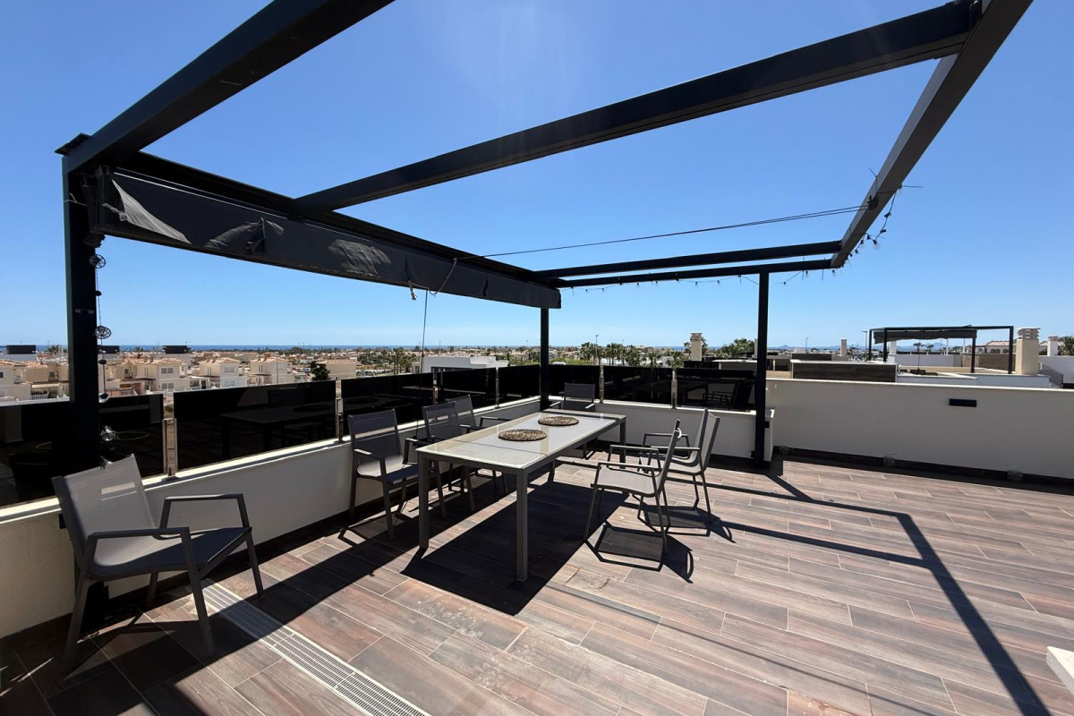 Revente - Villa - Orihuela Costa